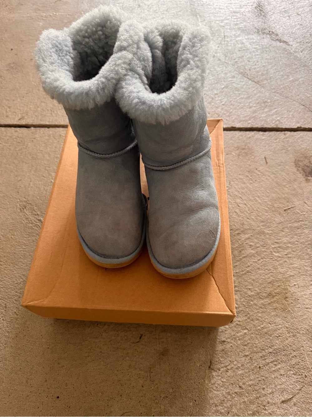 UGG Kids Light Blue Shearling Bow Back Boots - Picture 7 of 8